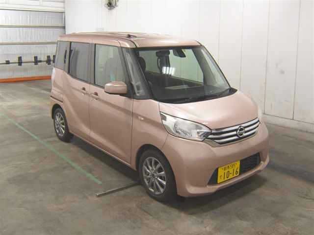 3007 Nissan Dayz roox B21A 2015 г. (JU Gunma)